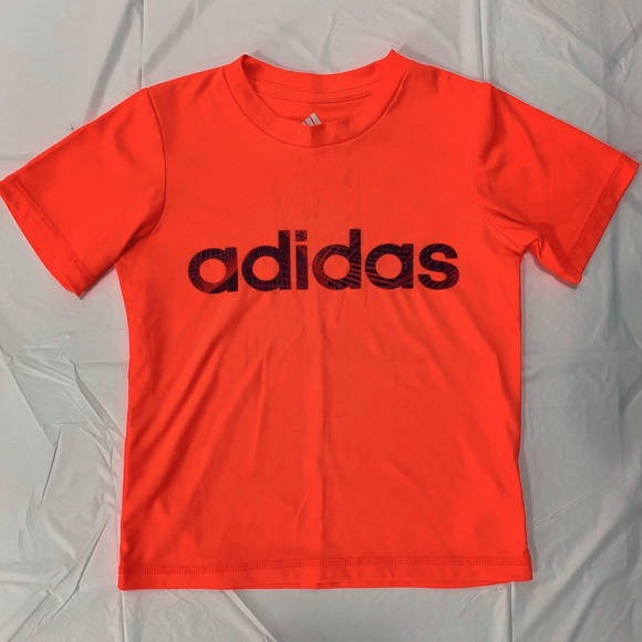 Adidas Dryfit 5yr top - Picture 1 of 6